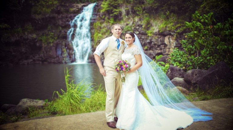 Waimea Wasserfall Oahu Hochzeit