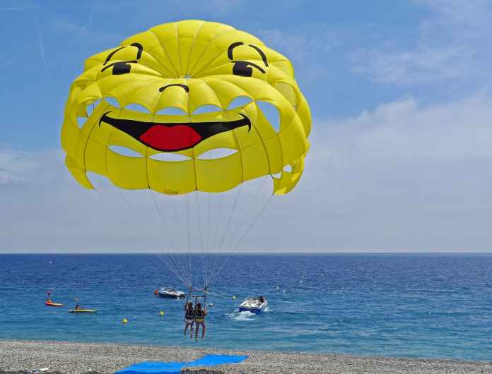 Parasailing in Hawaii