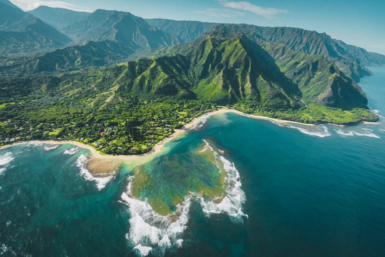 Alles was du über den Flug mit dem Hubschrauber in Hawaii wissen musst!