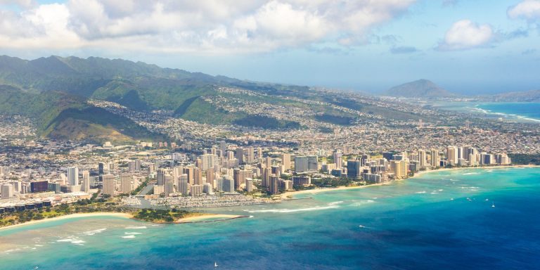 Warum leben die meisten Leute auf Oahu?